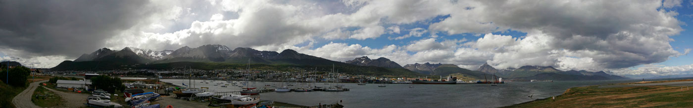 La fin du monde: Ushaïa est supposée être la ville la plus au sud du monde. C'est un petit port assez important vu sa situation.