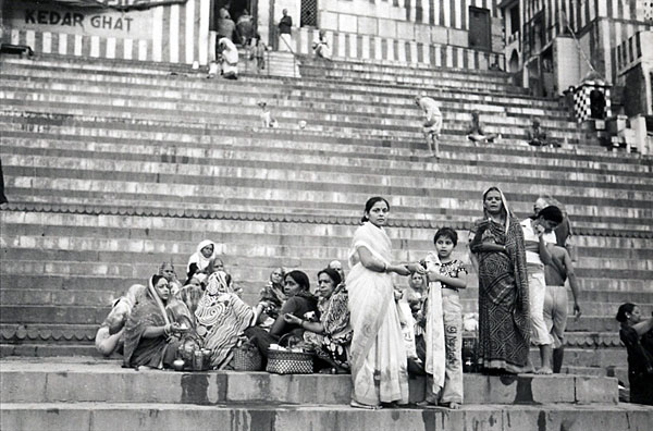 Les Ghâts, lieux de prière et de rassemblement.